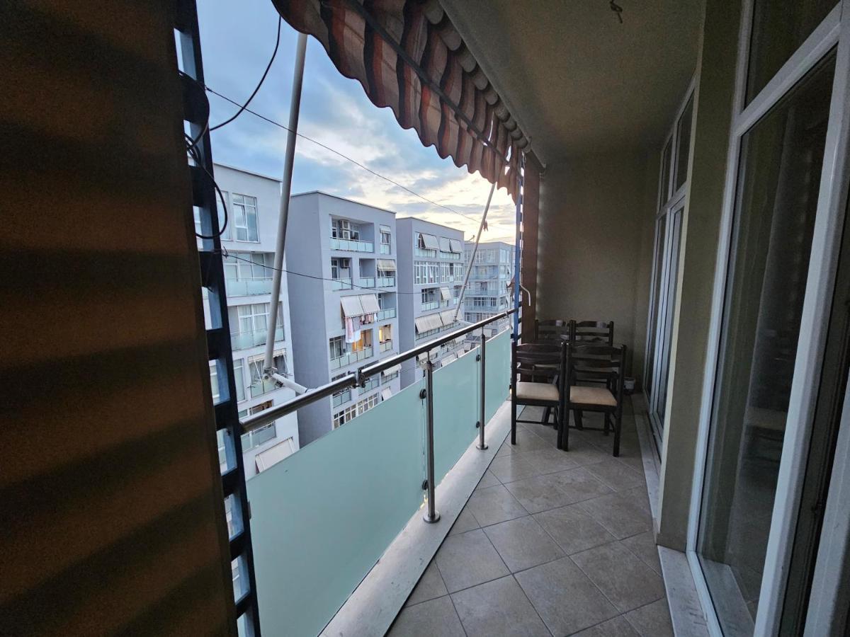 Pleasant Apartment With Free Dedicated Parking In Komuna E Parisit Tirana Esterno foto